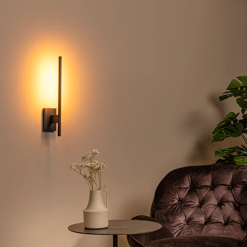 Lucide FINAN - Wandlamp - LED - 1x6W 2700K - Met USB oplaadpunt - Zwart - sfeer 1